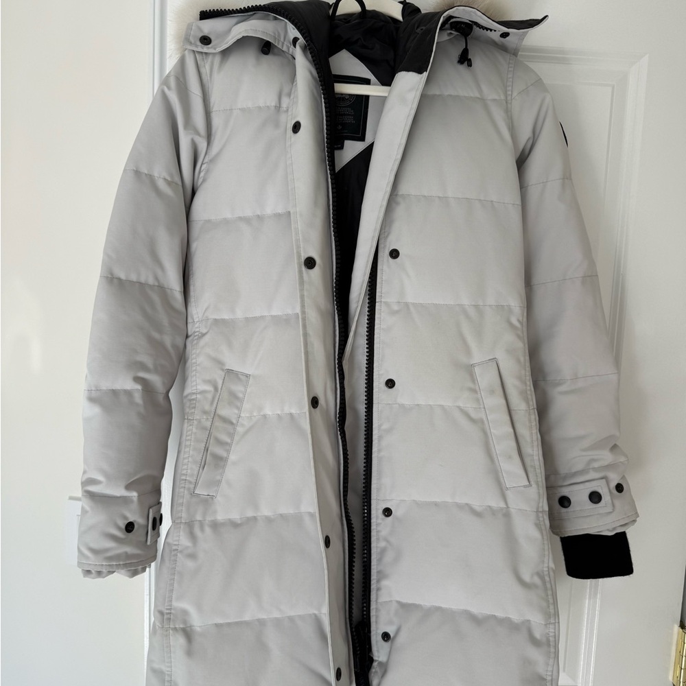 Canada Goose Gray puffer coat